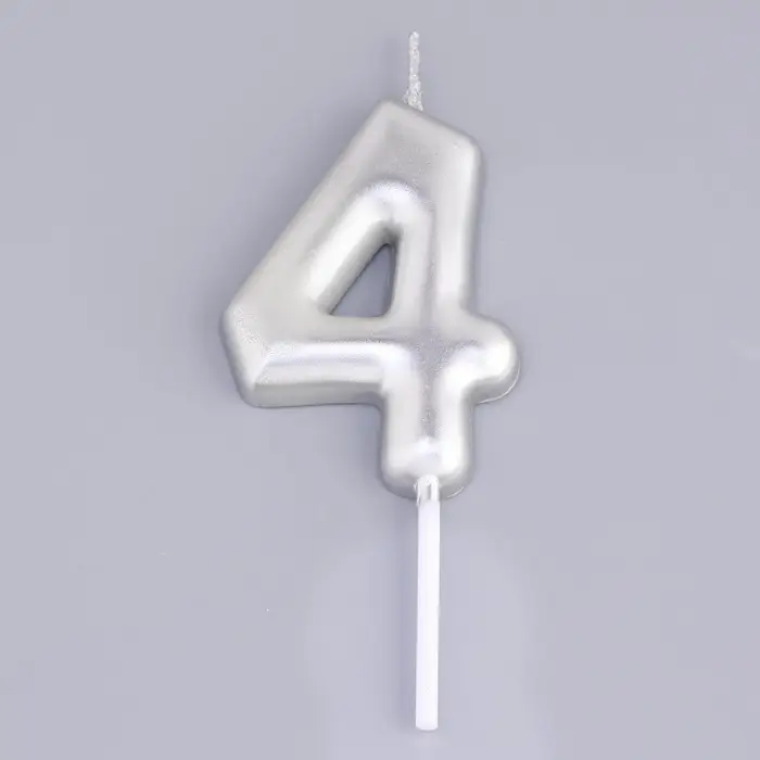 Свеча в торт «Европейская», цифра 4, 6 см, серебро Свеча в торт «Европейская», цифра 4, 6 см, серебро