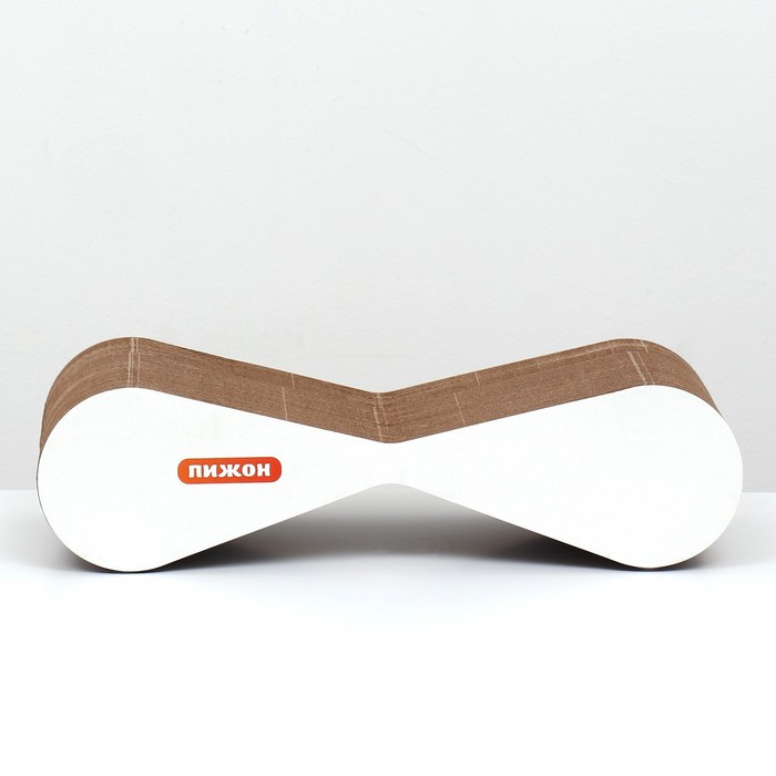 Когтеточка-лежанка Басик, 54 х 14 х 22 см, белая