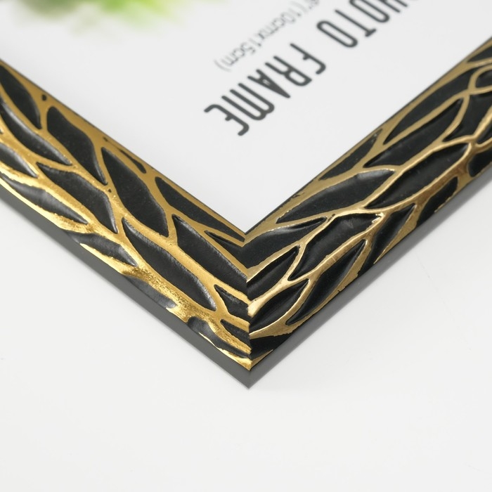 Фоторамка пластик 10х15 см Фоторамка пластик 10х15 см "Корни" чёрная с золотом 19х14 см