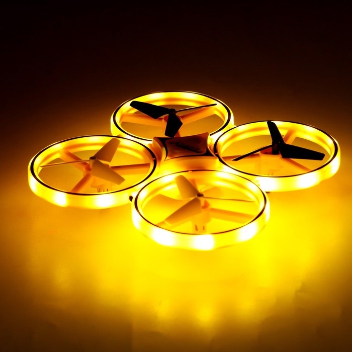 Квадрокоптер радиоуправляемый DRONE, подсветка, работает от аккумулятора, цвет жёлтый Квадрокоптер радиоуправляемый DRONE, подсветка, работает от аккумулятора, цвет жёлтый