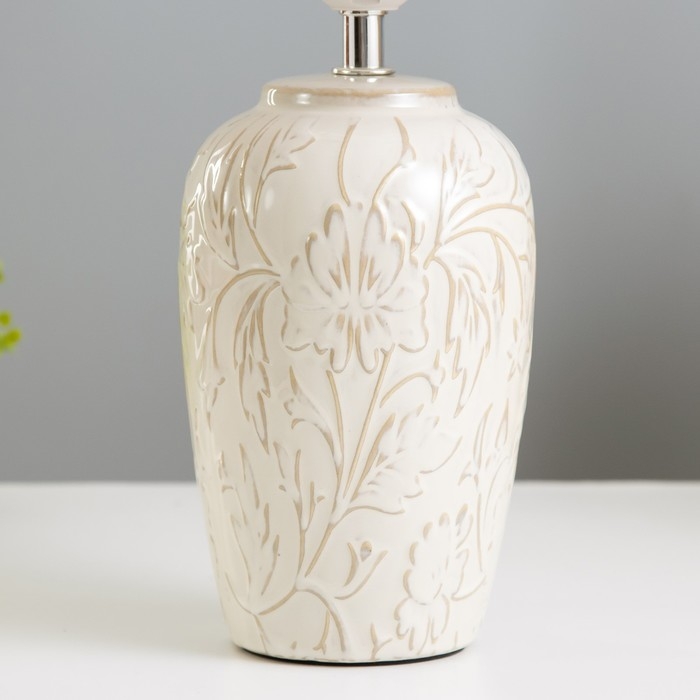 Настольная лампа Настольная лампа "Доминика" Е27 40Вт бежево-белый 18х18х37 см RISALUX