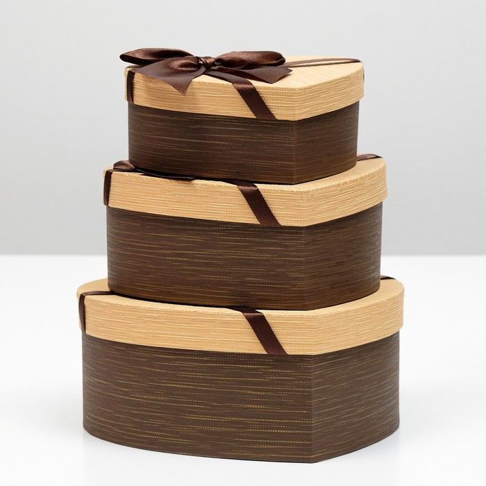 Набор коробок 3 в 1 «Сердце», с бантом, коричневый, 22 х 20 х 9 - 16 х 14 х 6 см Набор коробок 3 в 1 «Сердце», с бантом, коричневый, 22 х 20 х 9 - 16 х 14 х 6 см