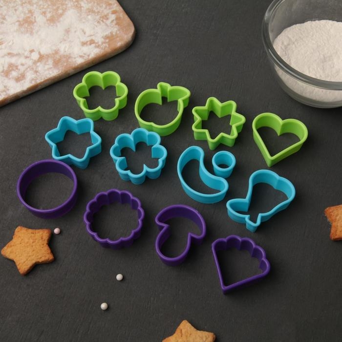Набор форм для печенья Доляна «Фанты», 13 шт, h=1,8 см, цвет МИКС Набор форм для печенья Доляна «Фанты», 13 шт, h=1,8 см, цвет МИКС