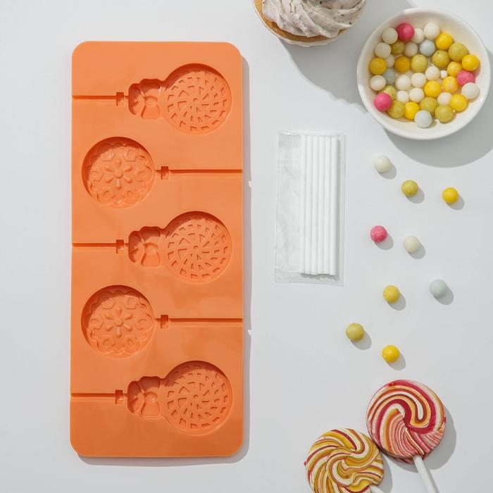 Форма для леденцов Доляна «Улыбка», силикон, 25×9,5 см, 5 ячеек, с палочками, цвет МИКС Форма для леденцов Доляна «Улыбка», силикон, 25×9,5 см, 5 ячеек, с палочками, цвет МИКС