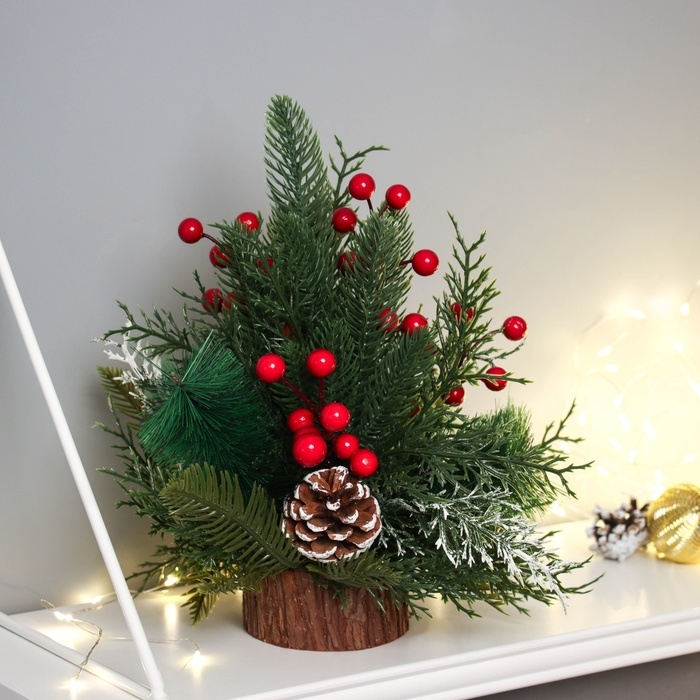 Декор  Декор "Лесной фестиваль" шишки ягоды, 30 см