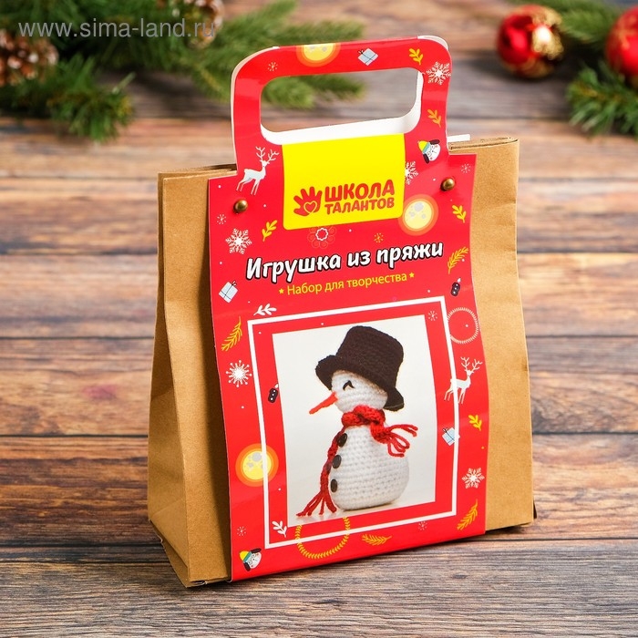 Набор для создания игрушки из пряжи «Снеговичок» Набор для создания игрушки из пряжи «Снеговичок»