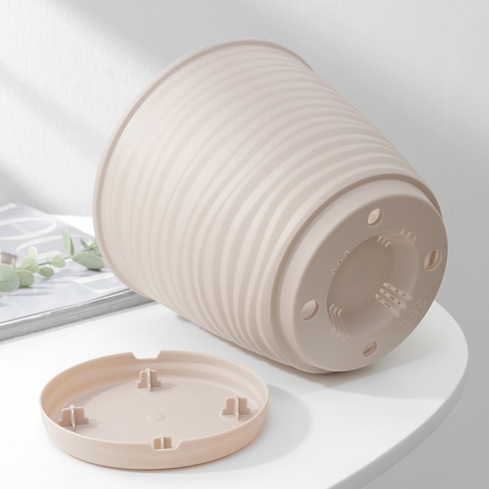 Горшок для цветов с поддоном Saffron, 2,6 л, d=17,6 см, h=16,2 см, пластиковый, цвет бежевый Горшок для цветов с поддоном Saffron, 2,6 л, d=17,6 см, h=16,2 см, пластиковый, цвет бежевый