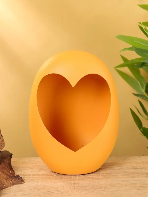 Подсвечник в форме сердца текстурный «Песок», 16.5×8.5×22 +/- 1 см