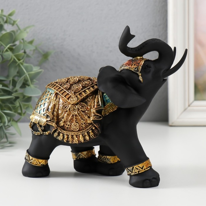 Сувенир полистоун Сувенир полистоун "Чёрный слон в золотой богатой попоне" МИКС 14х8.5х17 см