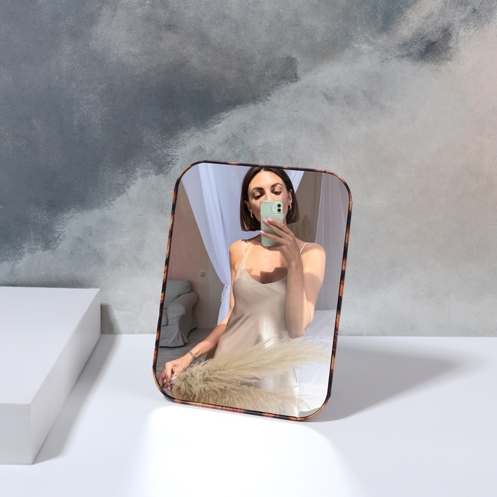 Зеркало настольное - подвесное «ANIMAL», 12,2 × 16 см, цвет «леопард» Зеркало настольное - подвесное «ANIMAL», 12,2 × 16 см, цвет «леопард»