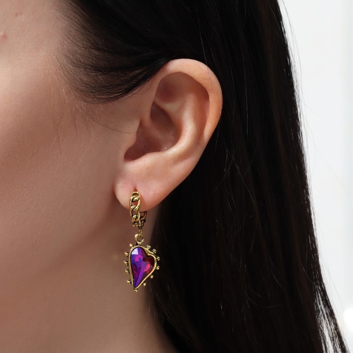 Серьги висячие со стразами «Сердце» асимметрия, цвет красный в чернёном золоте, 6,2 см