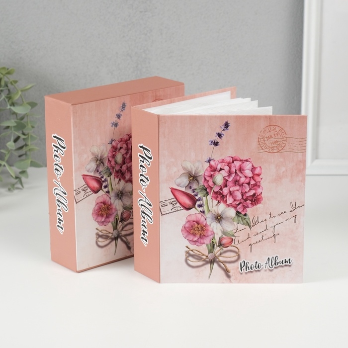 Фотоальбом на 40 фото 10х15 см "Букет с гарденией" в коробке 17х14х4,5 см