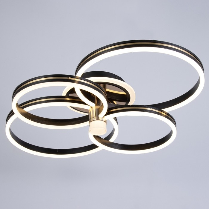 Люстра с ПДУ Люстра с ПДУ "Ментре" LED 142Вт черно-золотой 81х61х16 см BayerLux