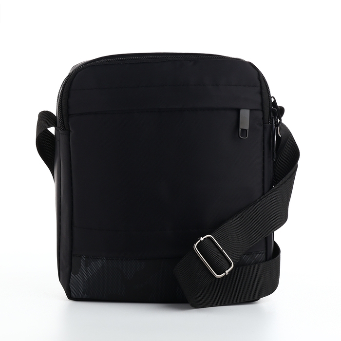 Сумка мужская на молниях, 3 наружных кармана, цвет чёрный Сумка мужская на молниях, 3 наружных кармана, цвет чёрный