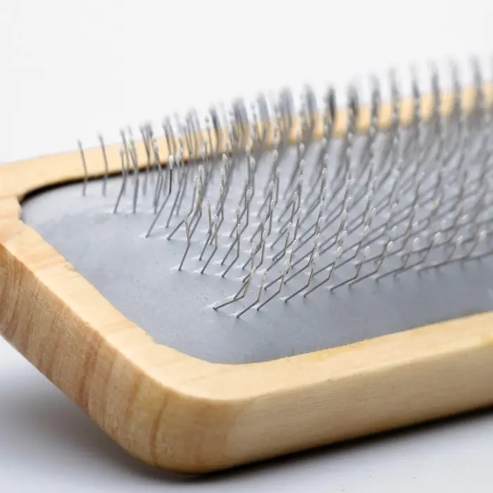 Пуходёрка, 12.2&times;13.5 см, с каплями, в деревянном корпусе