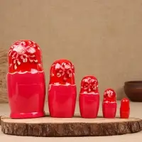 Матрёшка дерево «Надя», красно-розовое платье, 5-кукольная, 19 см Матрёшка дерево «Надя», красно-розовое платье, 5-кукольная, 19 см