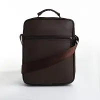 Сумка кросс-боди мужская на молнии, с ручкой, 3 наружных кармана, 19&times;8.5&times;25 см, коричневая