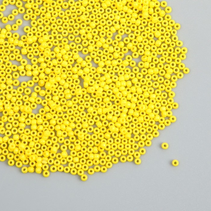 Бисер стекло 12/0  Бисер стекло 12/0 "Лимонный" ровный №663 450 гр