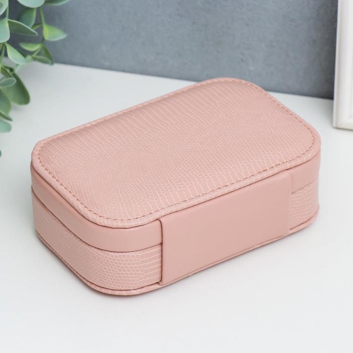 Шкатулка кожзам для украшений  Шкатулка кожзам для украшений "Рептилия розовая" миниатюра комбинированная 4,5х10х15 см