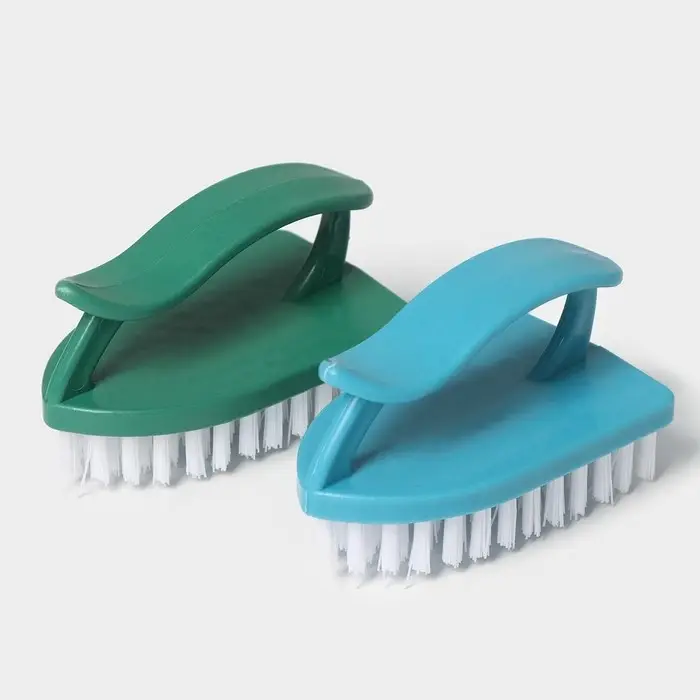 Щётка утюжок для уборки Доляна, с ручкой, пластик, хозяйственная, 10&times;6&times;5.5 см, МИКС