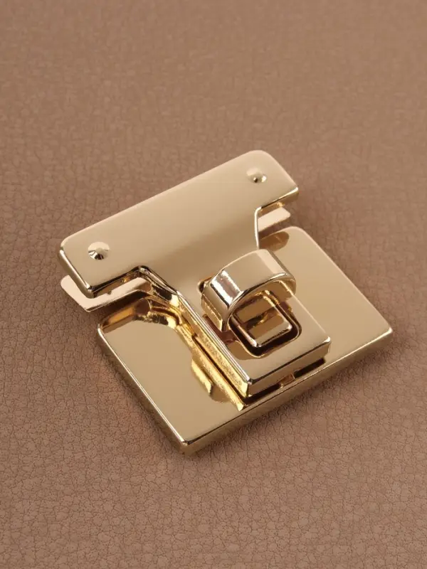 Застёжка для сумки, 3.3×3.3 см, цвет золотой Застёжка для сумки, 3.3×3.3 см, цвет золотой