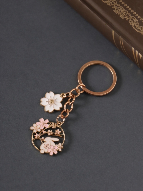 Брелок металл, эмаль "Зайка и сакура" 9 см