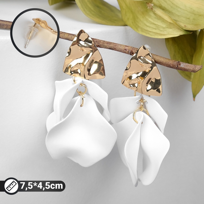 Серьги ассорти «Ветер» мятые треугольники, цвет бело-золотой Серьги ассорти «Ветер» мятые треугольники, цвет бело-золотой