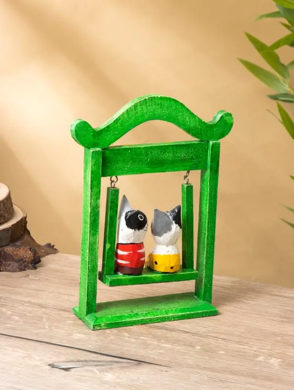 Сувенир интерьерный Сувенир интерьерный "Кошечки на качелях" 15х7х25 см, дерево, цв. зелёный