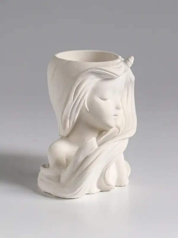 Ваза гипс настольная Ваза гипс настольная "Девушка с длинными волосами" 6х8х9см