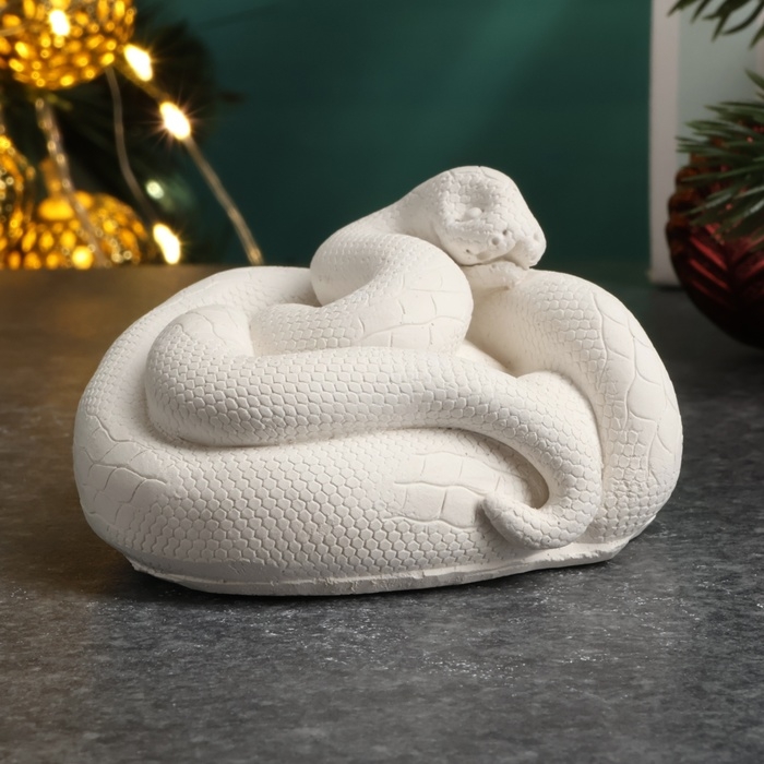 Новый год. Символ 2025. Фигура для раскраски  Новый год. Символ 2025. Фигура для раскраски "Змея Лея", 5х10х10см