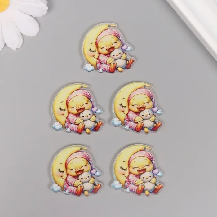 Декор для творчества акрил Декор для творчества акрил "Утёнок в пижамке сладко спит на месяце" 3х3х0,2 см