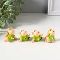 Сувенир полистоун "Барашки в нарядах с ромашками" набор 4 шт 2х4,5х3 см