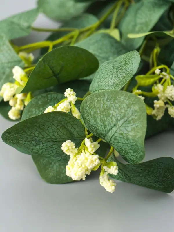 Цветы искусственные «Эвкалипт популус цветущий», h=65 см, белые Цветы искусственные «Эвкалипт популус цветущий», h=65 см, белые