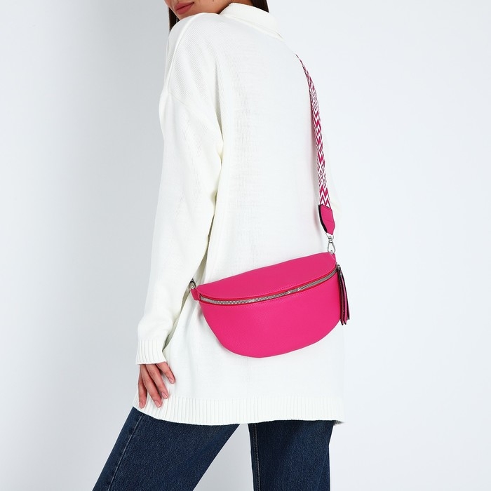 Сумка кросс-боди на молнии, цвет фуксия Сумка кросс-боди на молнии, цвет фуксия