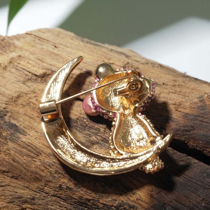 Брошь «Медвежонок» мечтатель, цветная в золоте Брошь «Медвежонок» мечтатель, цветная в золоте