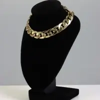 Бюст для украшений QF, 10&times;9&times;15 см, h=15 см, чёрный