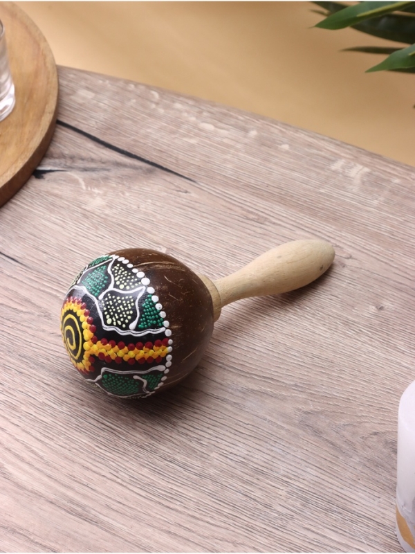 Сувенирный музыкальный инструмент Сувенирный музыкальный инструмент "Маракас" махагон, кокос 10х10х20 см