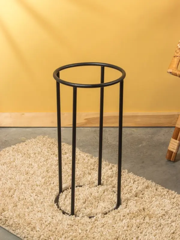 Кашпо на подставке «Золото Скифов», 28×28×74 см, железо Кашпо на подставке «Золото Скифов», 28×28×74 см, железо