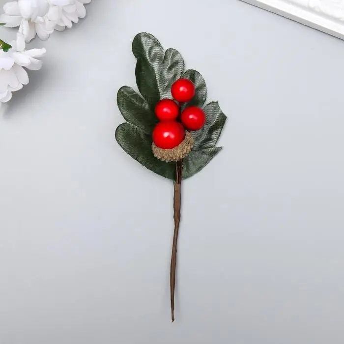 Декор для творчества Декор для творчества "3 ягодки с жёлудем" 8,5 см