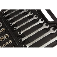 Набор инструмента Topfort 82 предметов 1/4 и  1/2