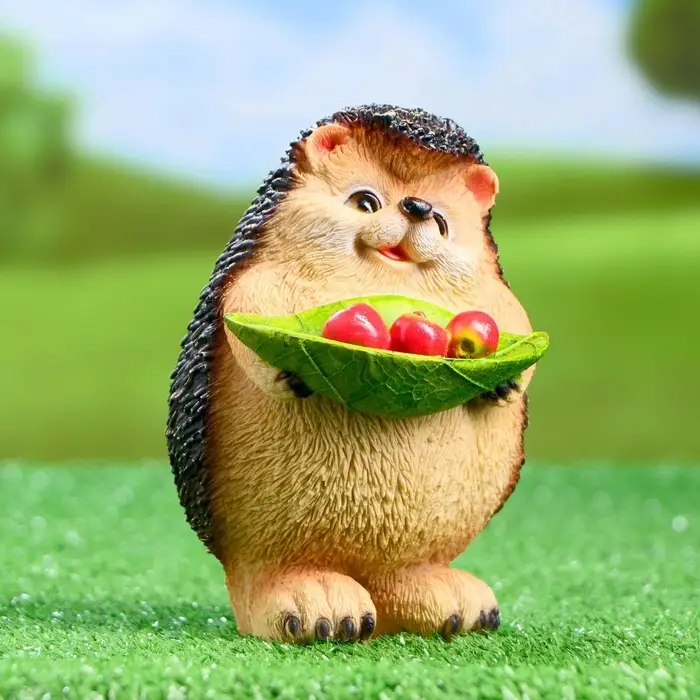 Садовая фигура из полистоуна &laquo;Ежик с листочком&raquo;, 16&times;11&times;12 см