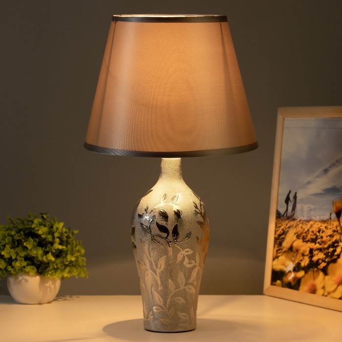 Настольная лампа Настольная лампа "Цветана" Е14 40Вт серебро 25х25х46см RISALUX