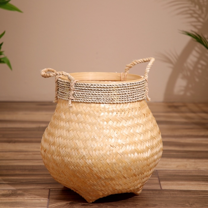 Корзина плетёная, из бамбука 40х40х40 см Корзина плетёная, из бамбука 40х40х40 см