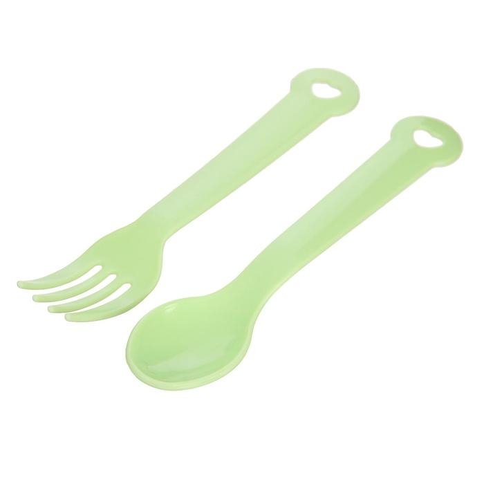 Набор детской посуды, 4 предмета: миска, ложка, вилка, поильник с твёрдым носиком 200 мл, цвета МИКС Набор детской посуды, 4 предмета: миска, ложка, вилка, поильник с твёрдым носиком 200 мл, цвета МИКС