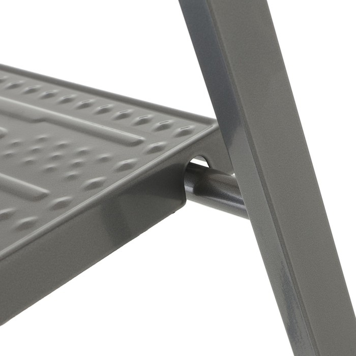 Стремянка Nika СМ5, широкие ступени, высота до рабочей площадки 1065 мм, 5 ступеней Стремянка Nika СМ5, широкие ступени, высота до рабочей площадки 1065 мм, 5 ступеней