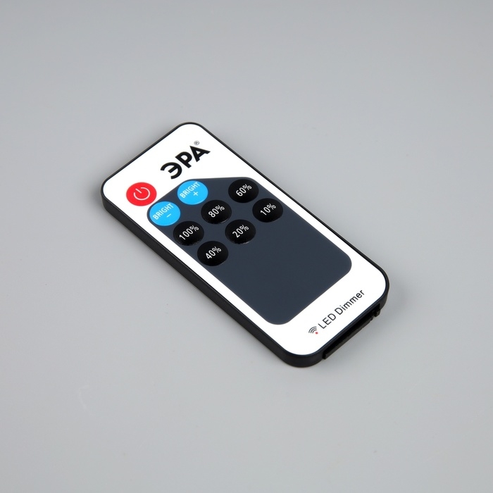 Диммер ЭРА, для монохромной ленты, 12 В, 72 Вт, 6 А, IP20, пульт ДУ Диммер ЭРА, для монохромной ленты, 12 В, 72 Вт, 6 А, IP20, пульт ДУ