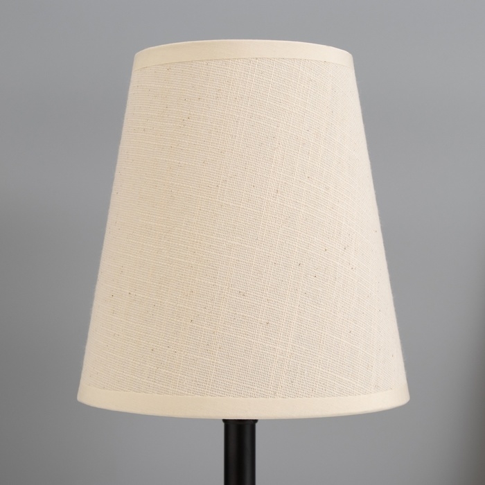 Лампа настольная Лампа настольная "Колд" 1х40Вт Е27 светлое дерево 16х16х34см