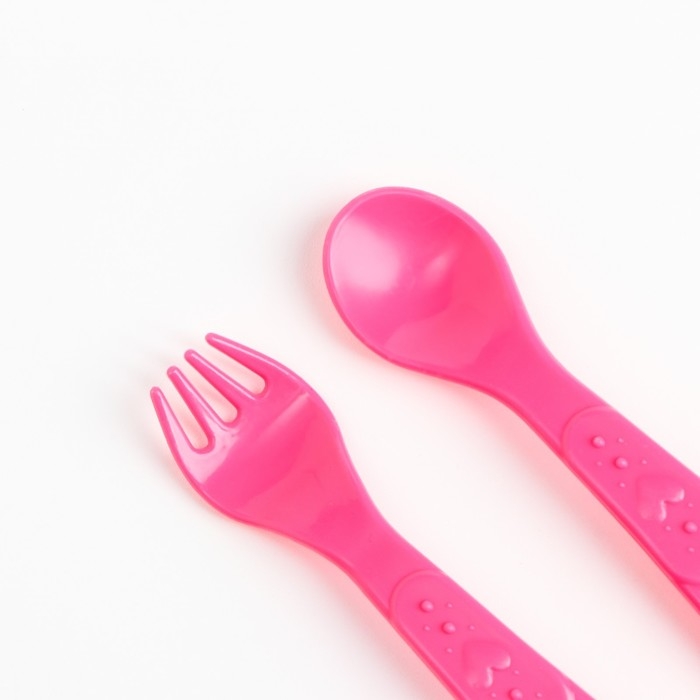 Набор детской посуды «Люблю вкусняшки», тарелка на присоске 250мл, вилка, ложка Набор детской посуды «Люблю вкусняшки», тарелка на присоске 250мл, вилка, ложка