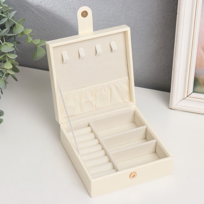 Шкатулка кожзам для украшений  Шкатулка кожзам для украшений "Идилия. Квадратная" белый 5х12х12 см