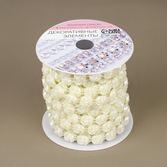 Жемчуг на нитях, плоский, 10 мм, 9 ± 1 м, цвет молочный Жемчуг на нитях, плоский, 10 мм, 9 ± 1 м, цвет молочный